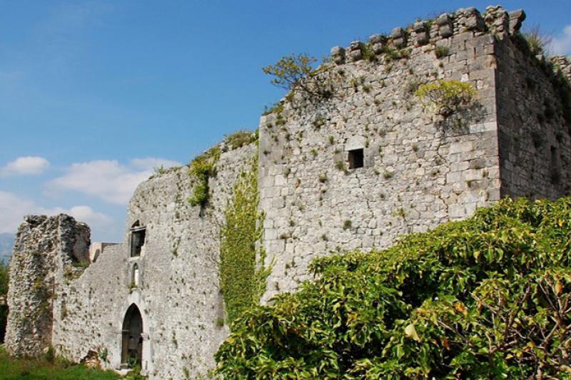 VALLE MOZZA FOSSA MAIURA CASTELLO CANTELMO 